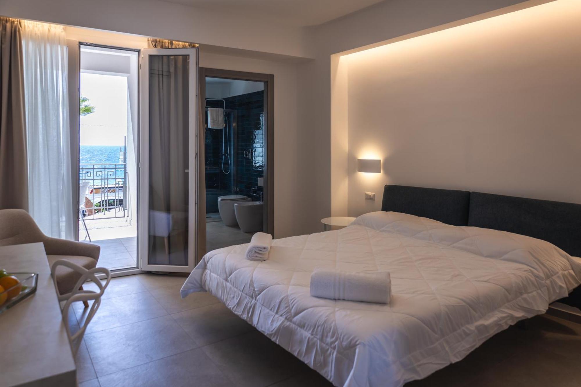 Atena Room Letojanni Exterior photo