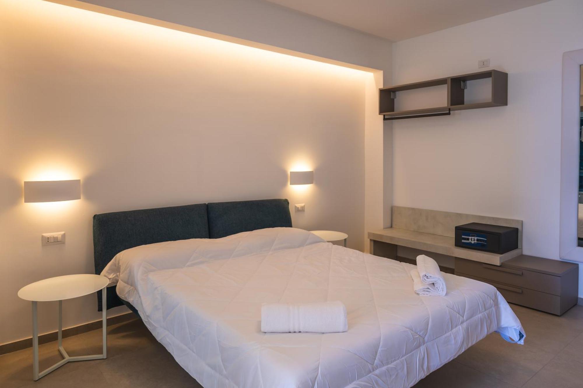 Atena Room Letojanni Exterior photo